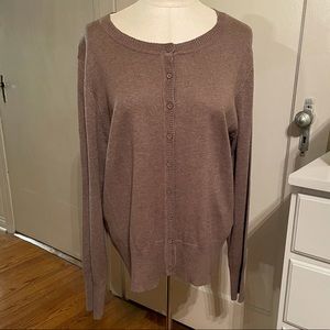 NWT.  Kohl’s.  Sonoma. Light brown cardigan.  XL.
